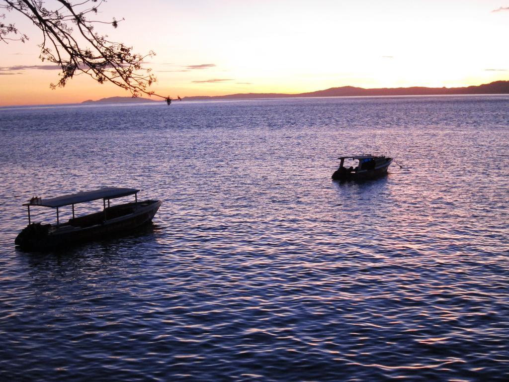 Raja Laut Dive Resort Bunaken Zewnętrze zdjęcie
