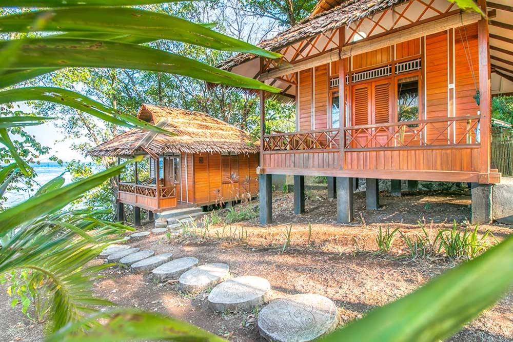 Raja Laut Dive Resort Bunaken Zewnętrze zdjęcie
